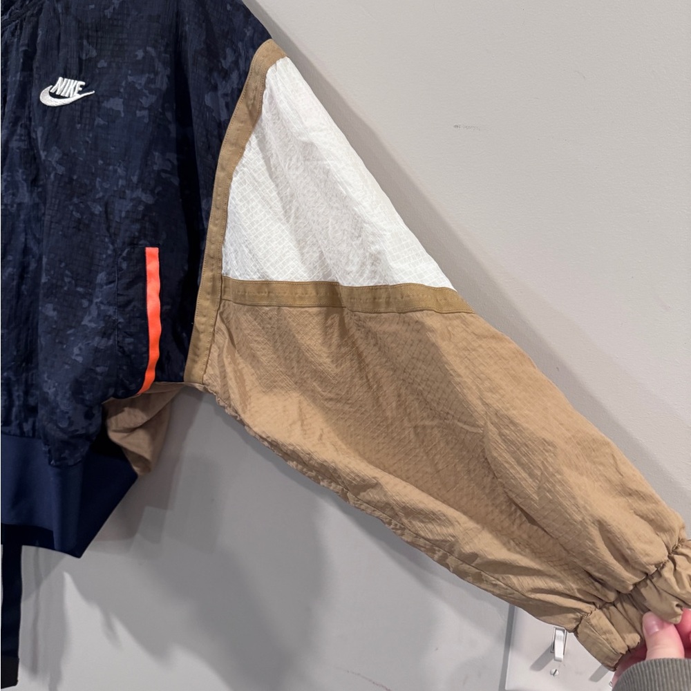 Nike Spring Melbourne Training Jacket Medium - image 3